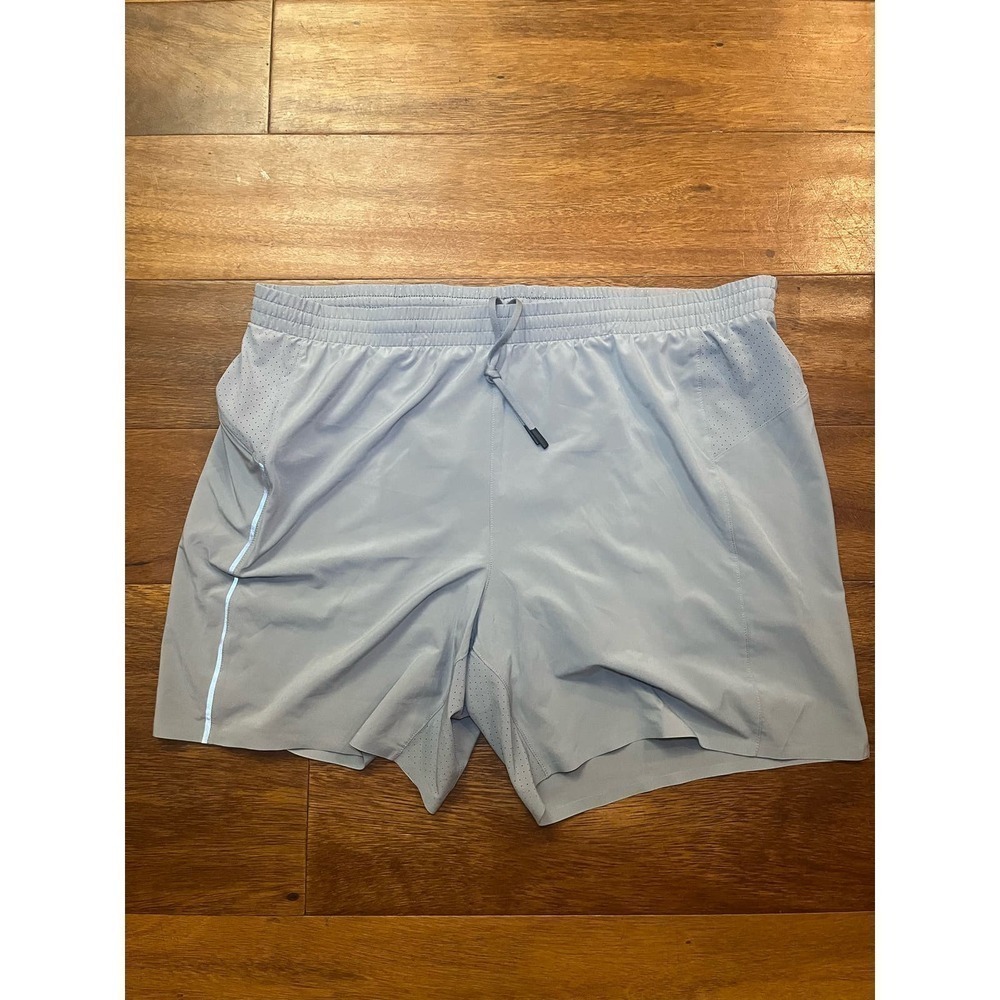 VRST Men's 7” Accelerate Run Short Silver Shadow Size 2x​